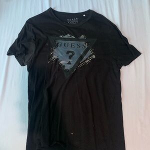 Guess t shirt
